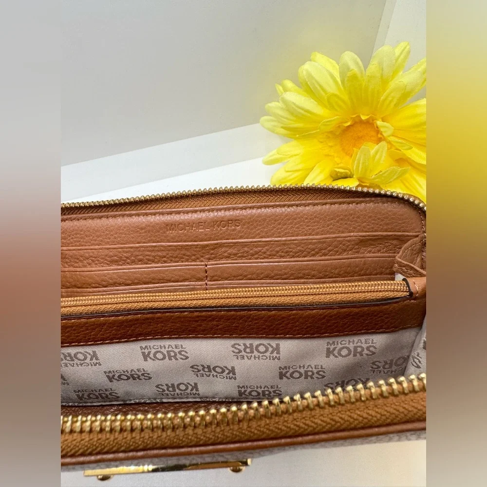 Michael Kors Chestnut Leather Zip Around Wallet Clutch Gold Accents